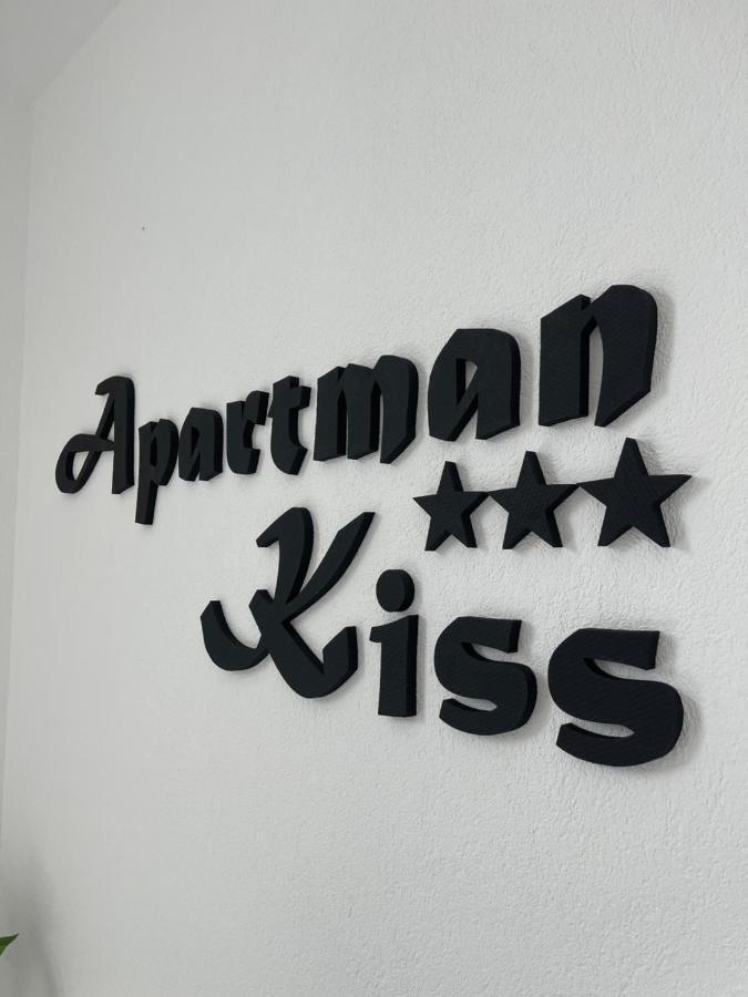 Apartman Kis 亚伊采 外观 照片