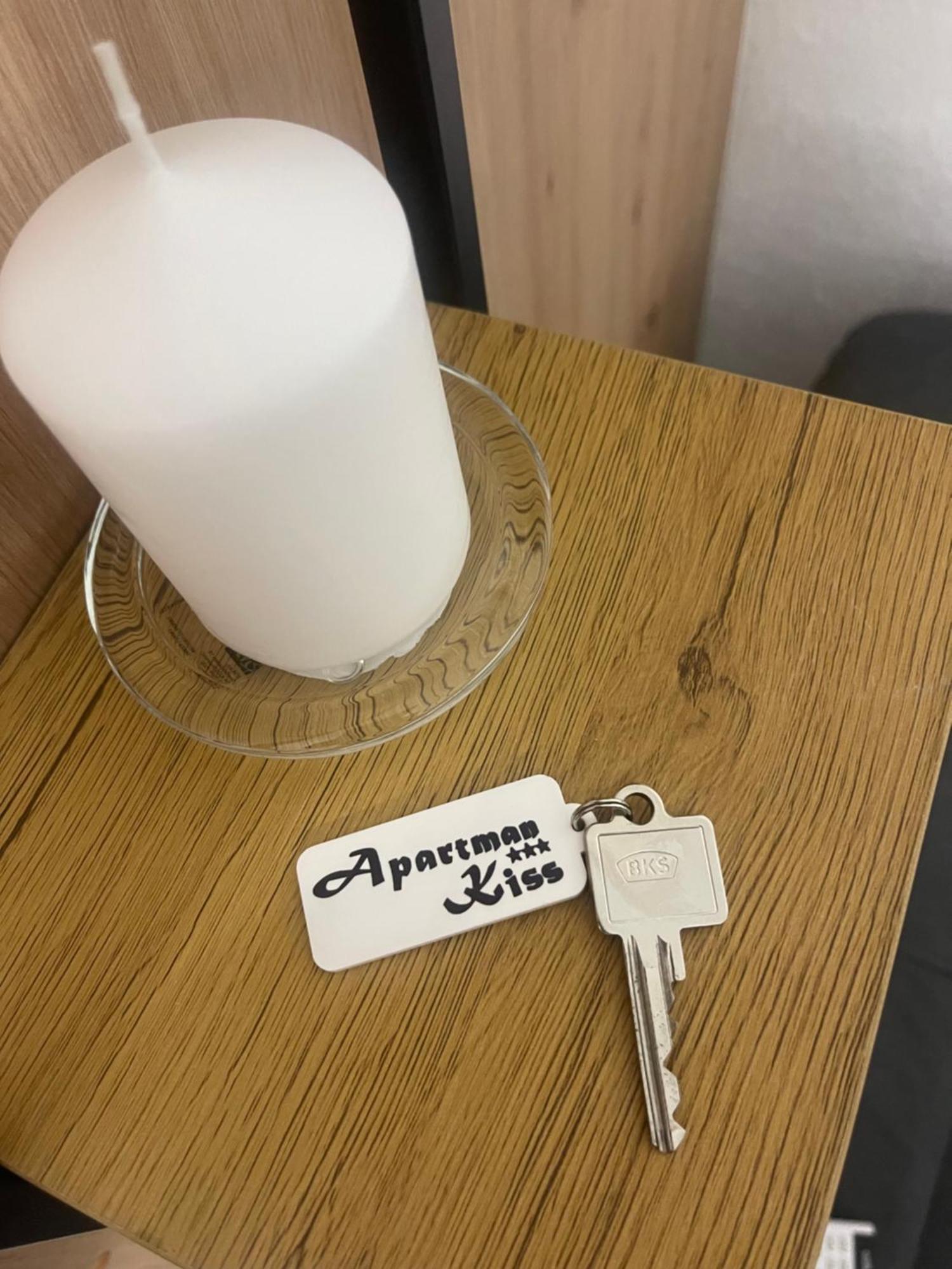Apartman Kis 亚伊采 外观 照片