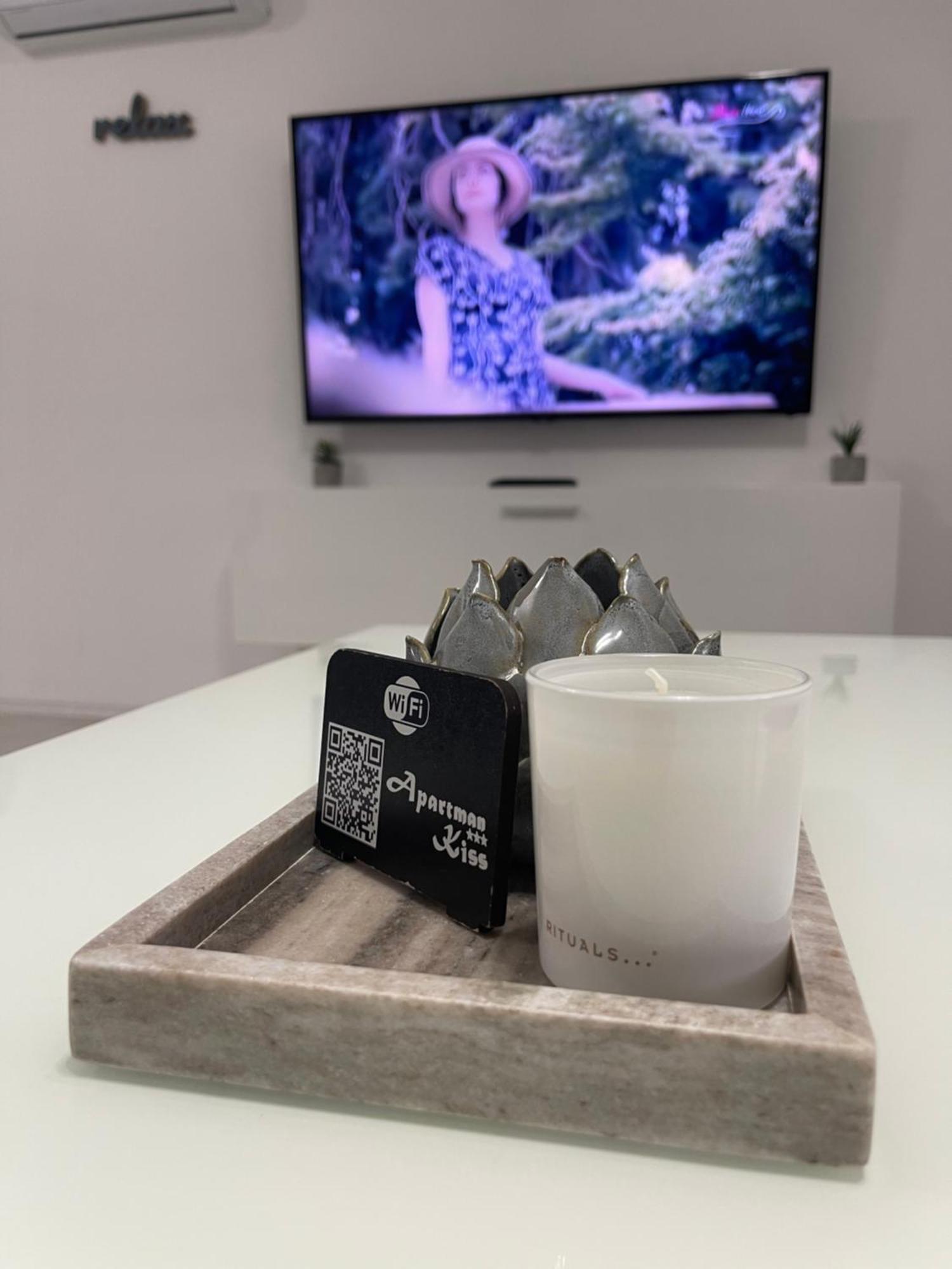 Apartman Kis 亚伊采 外观 照片