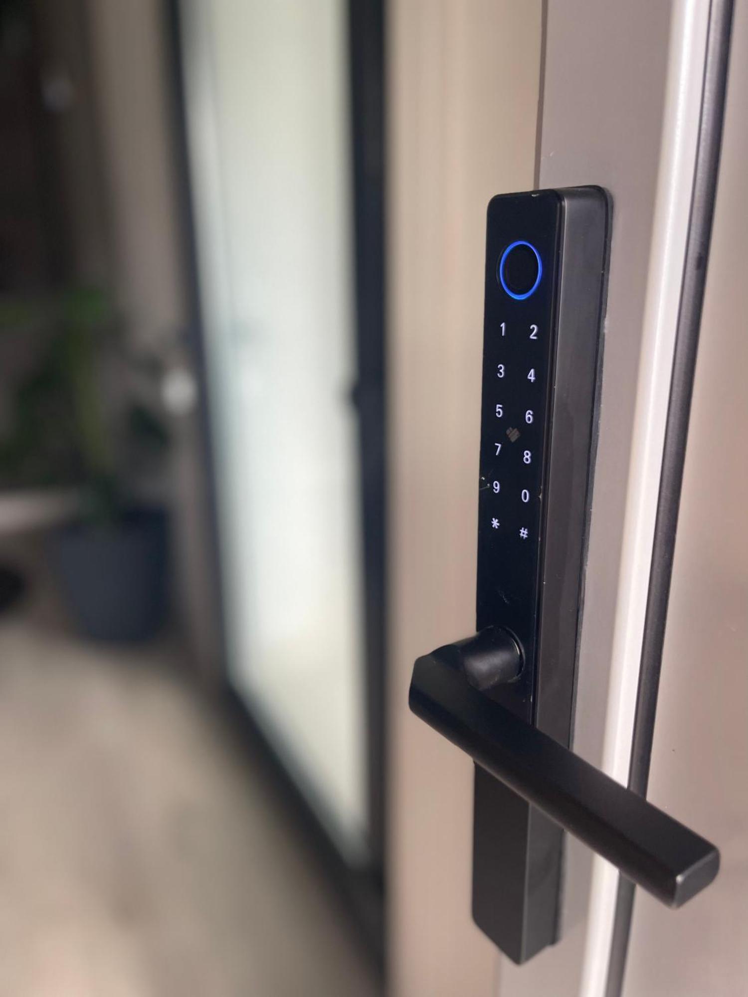 Apartman Kis 亚伊采 外观 照片